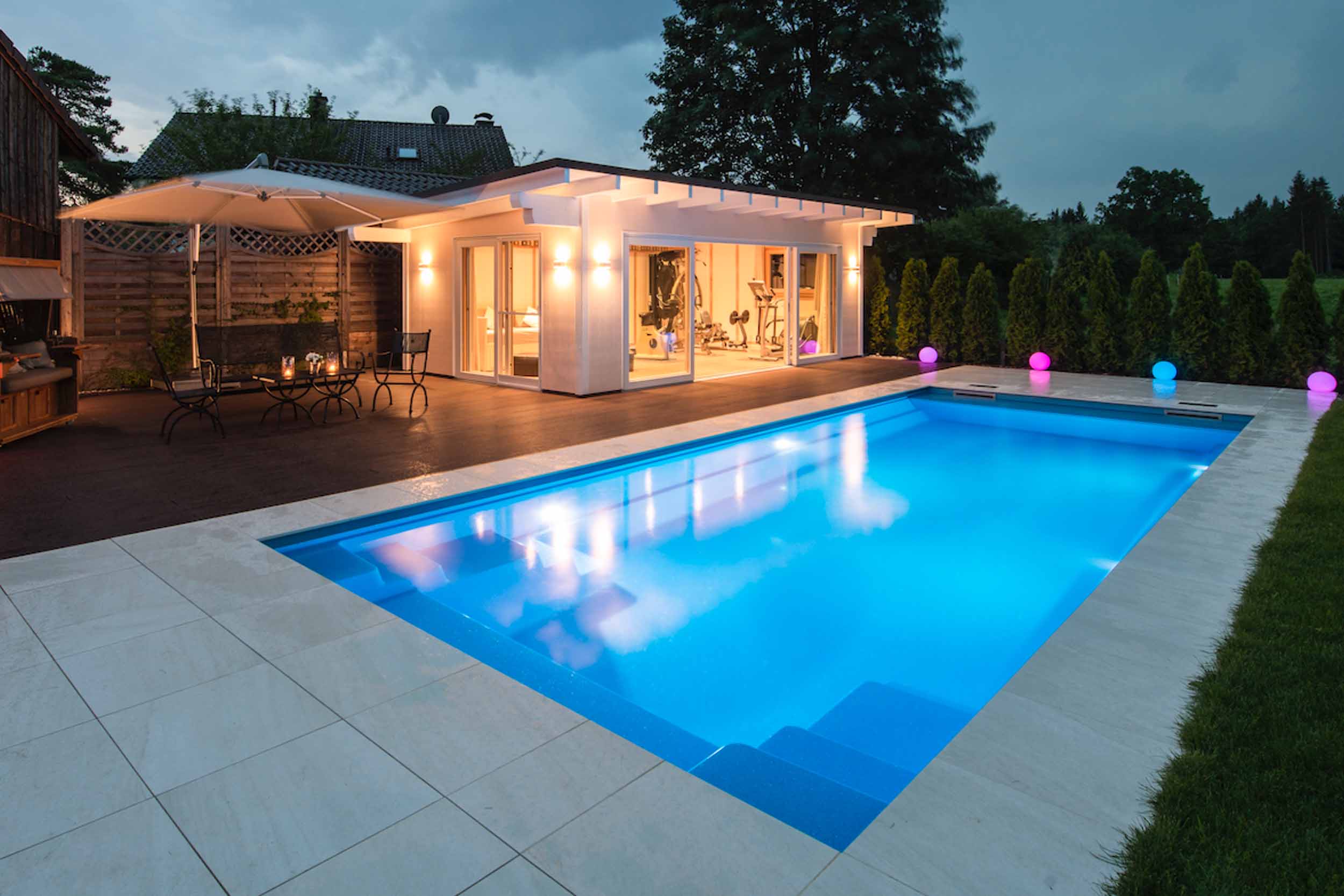 stor pool från Spa o Bad Kalmar
